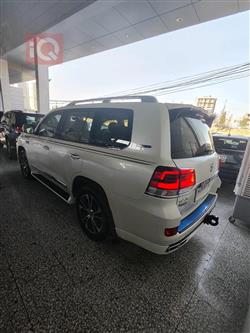 تويوتا لاندكروزر